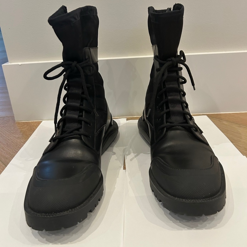 Dior women’s black combat boots
